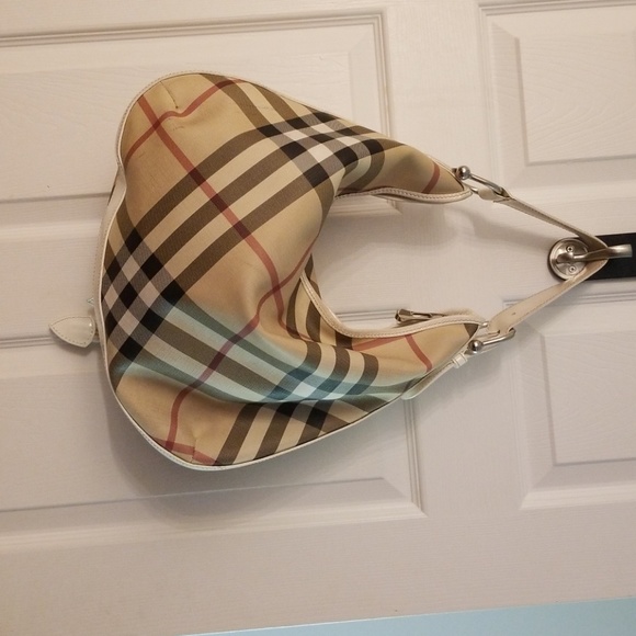 Additional pictures of Burberry Authetic handbag - Picture 2 of 8